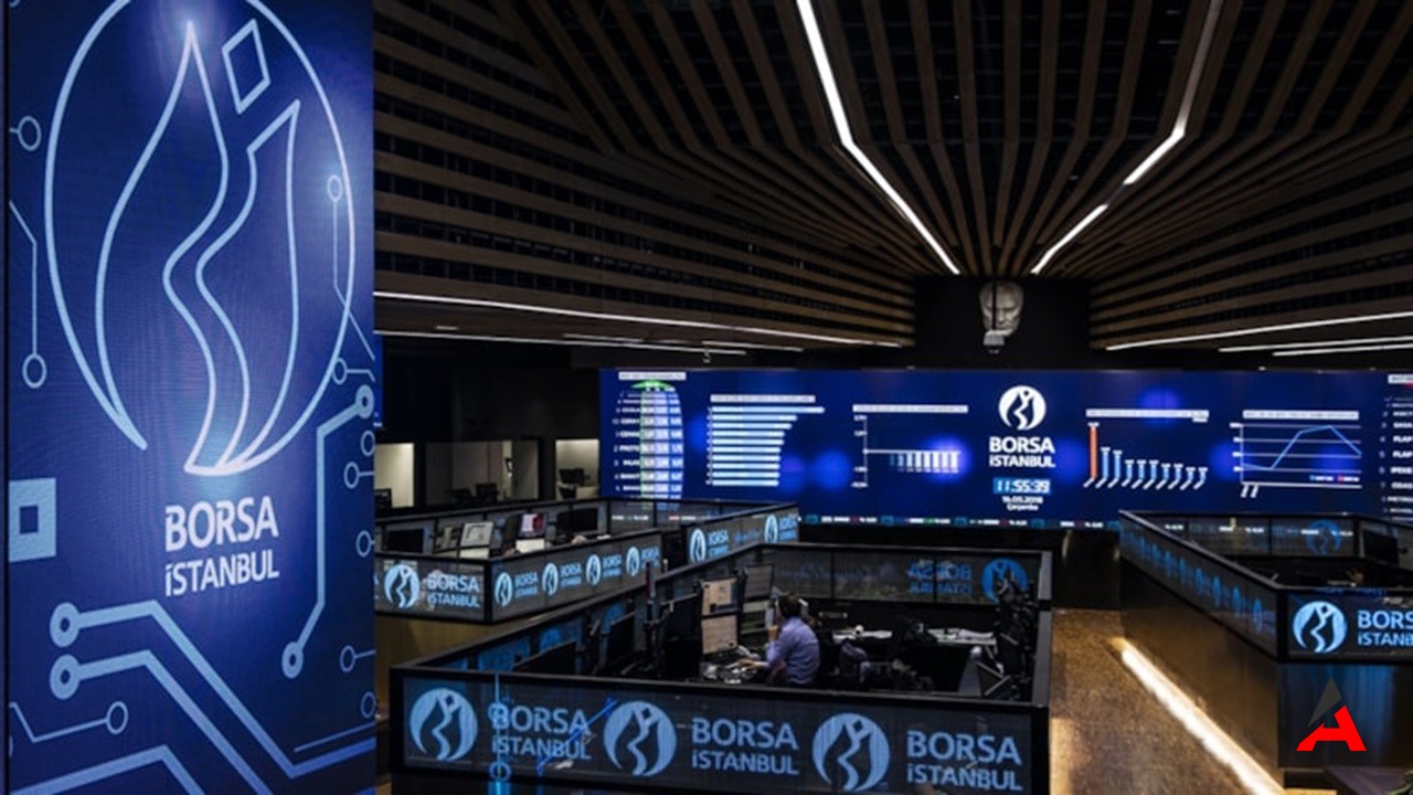 BIST 100 Günü Düşüşle Geçiriyor: Bankacılık Endeksinde Derin Kayıplar!