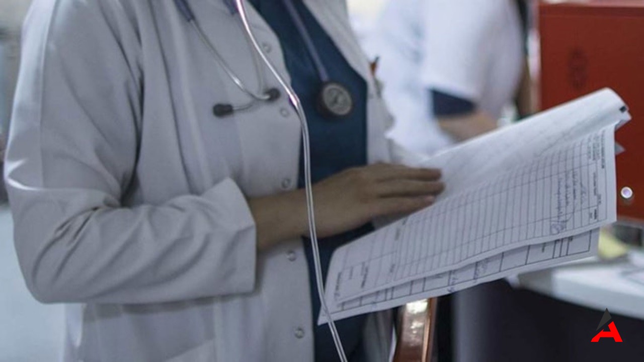 Doktorların E-imzalarını Çalıp Reçeteyle İlaç Satan Şebeke Çökertildi: 8 Tutuklama