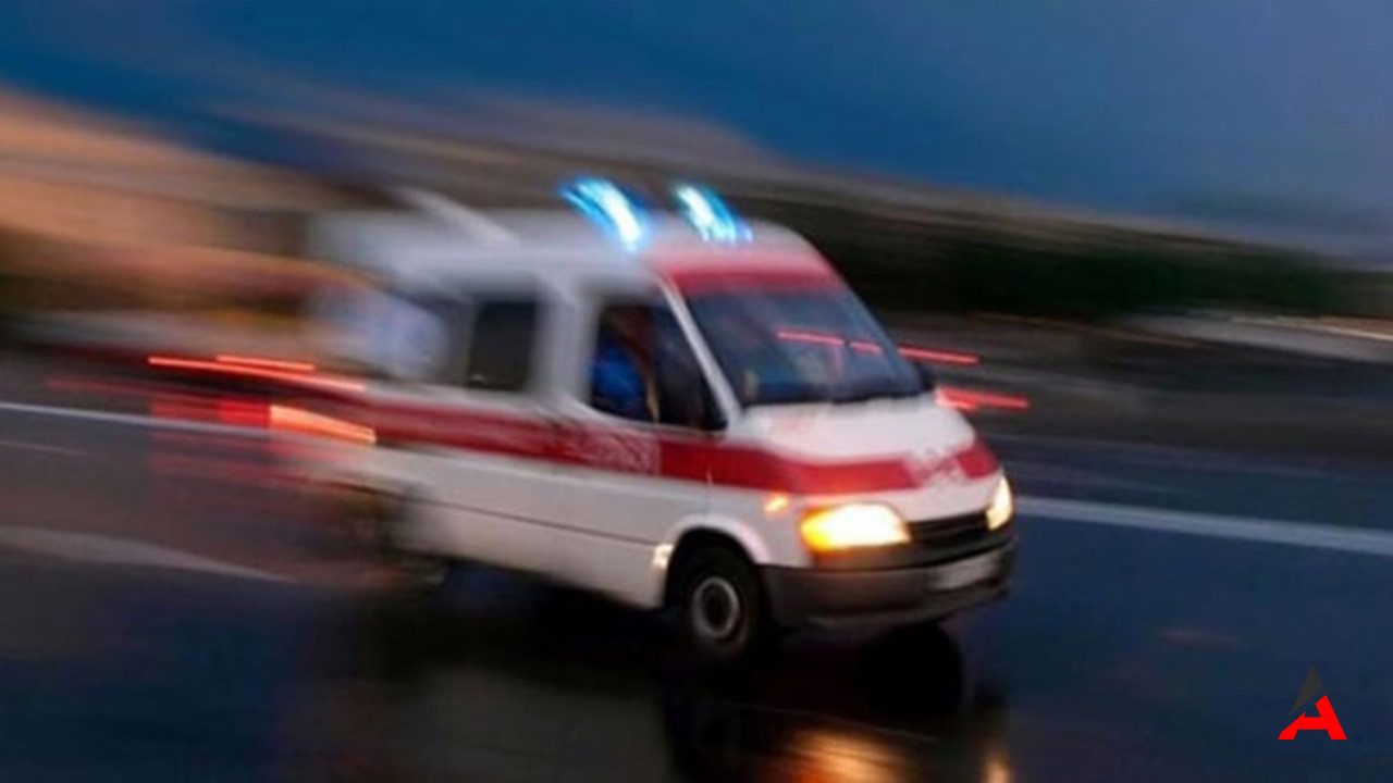Hatay’da Deprem Hasarlı Evde Balkon Çöktü: Baba ve Oğul Hayatını Kaybetti!