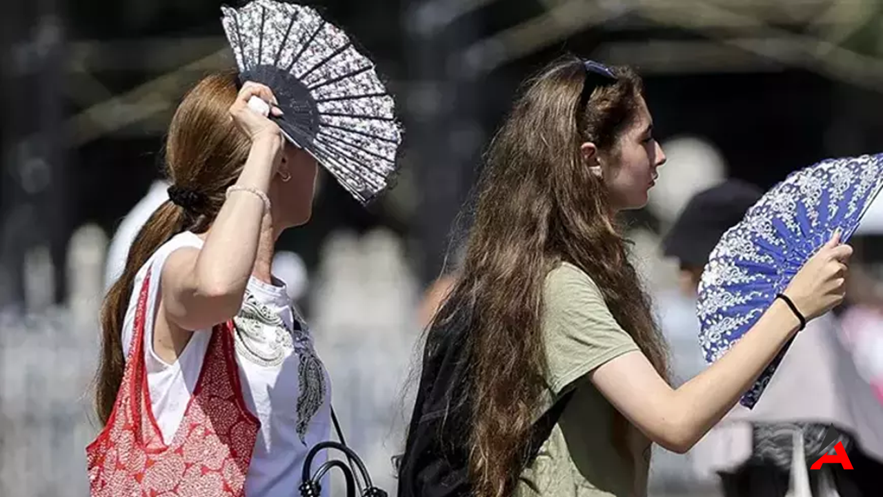 İstanbul’da Nem Alarmı: Ataşehir’de Nem Oranı Yüzde 100’e Ulaştı!