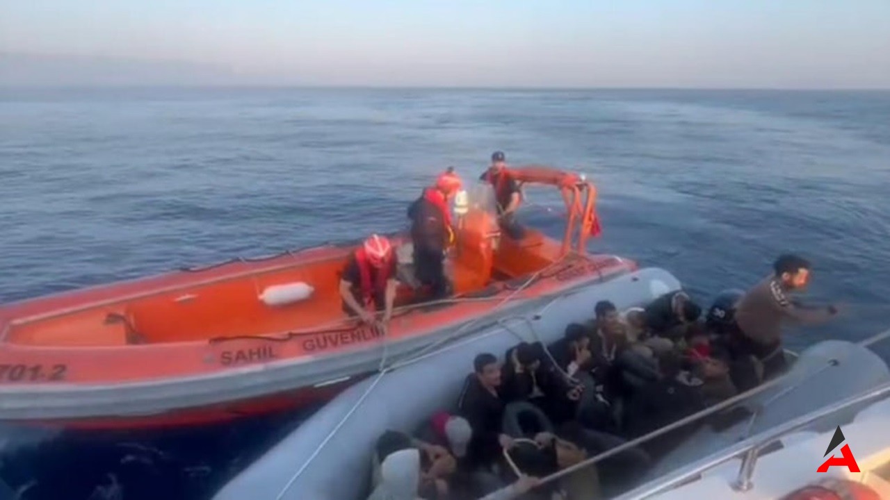 İzmir’de Göçmen Hareketliliği: 146 Kişi Yakalandı ve Kurtarıldı
