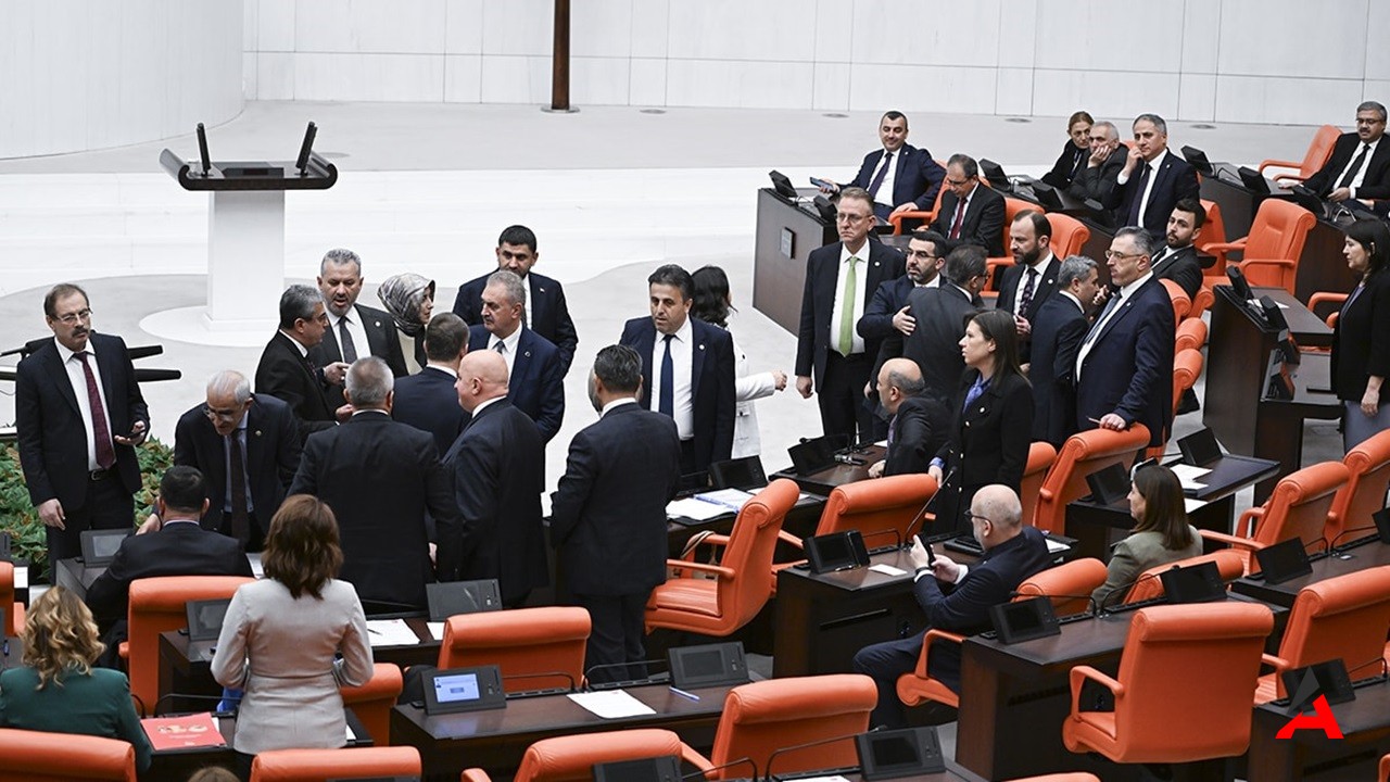 Asgari Ücret ve Yoksulluk Önerileri TBMM’de Reddedildi