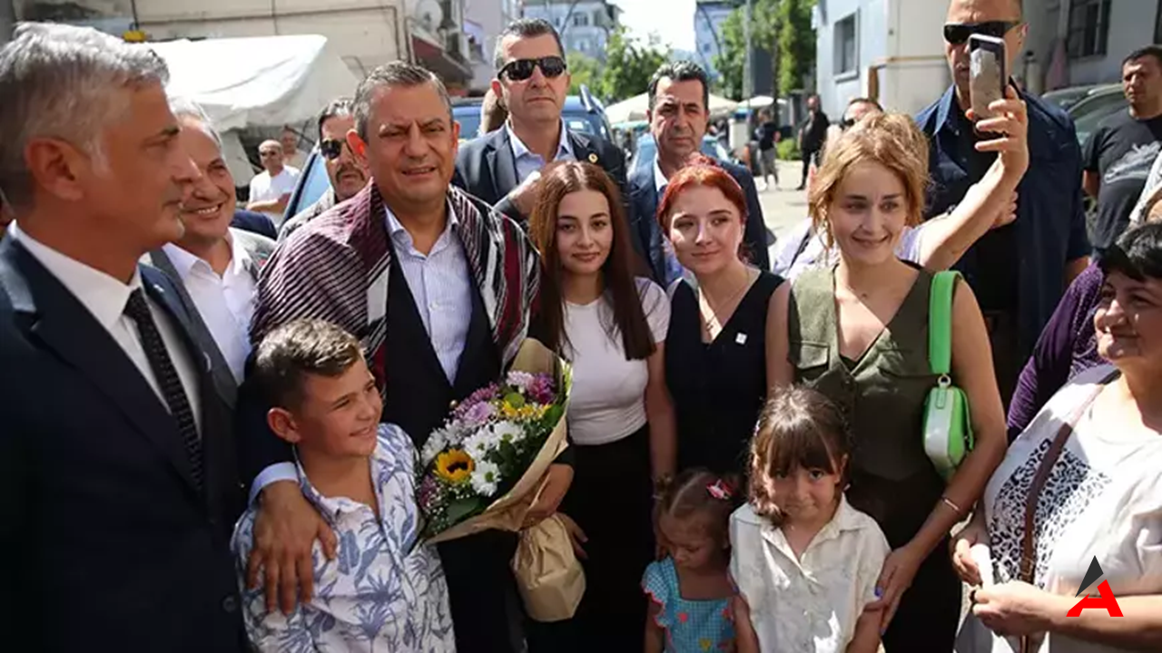 Özgür Özel’den Fındık Fiyatlarına Tepki: “Bu Fiyat Bir Kentin Belini Büker!”