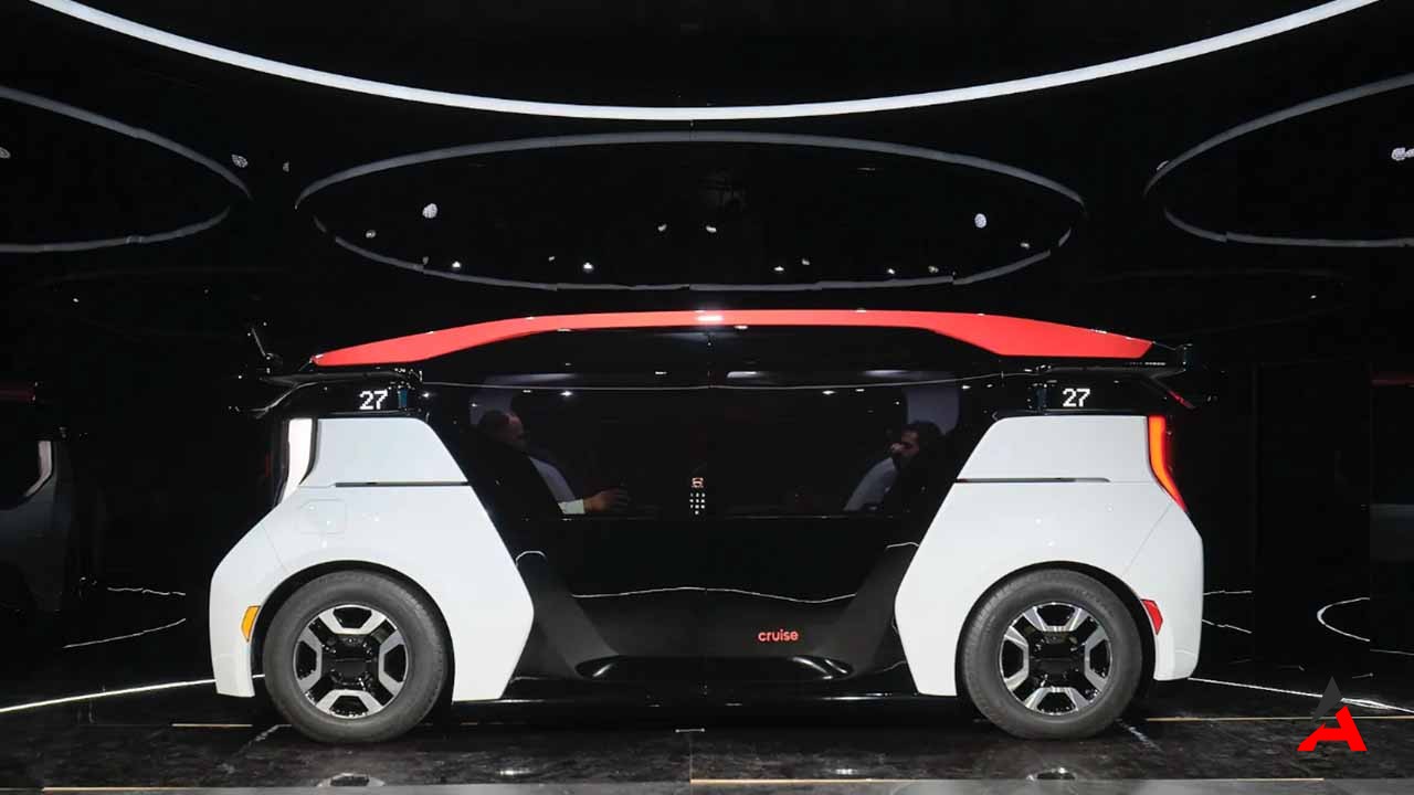Yolda Bir Devrim: Tesla’nın Robotaksi Projesi Ne Zaman Başlayacak?