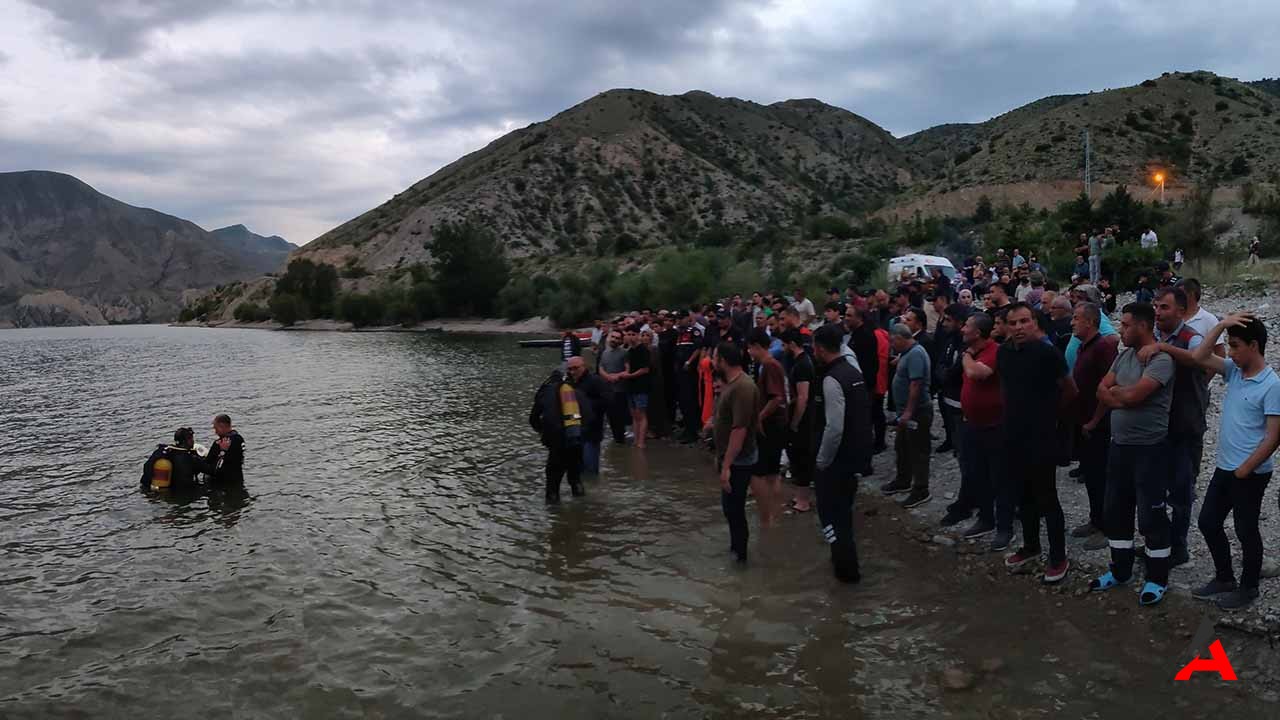Tortum Gölü’ne Giren Çocuk Kayboldu