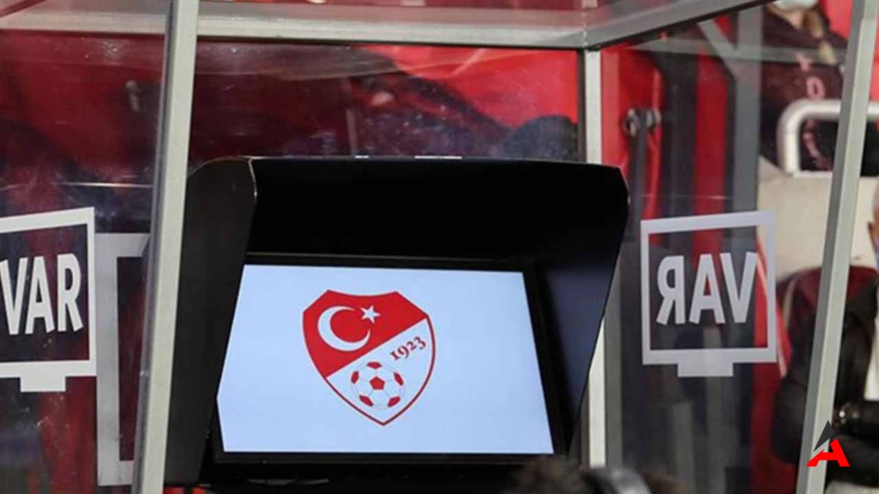 VAR Kayıtları Yayınlandı! Antalyaspor-Göztepe Maçında Gol Neden İptal Edildi?
