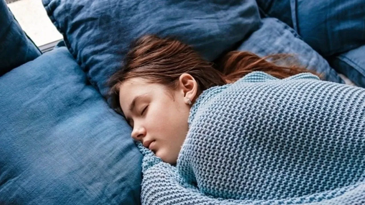 REM ve Derin Uyku Evreleri: Uyku Sürecinde Neler Oluyor?