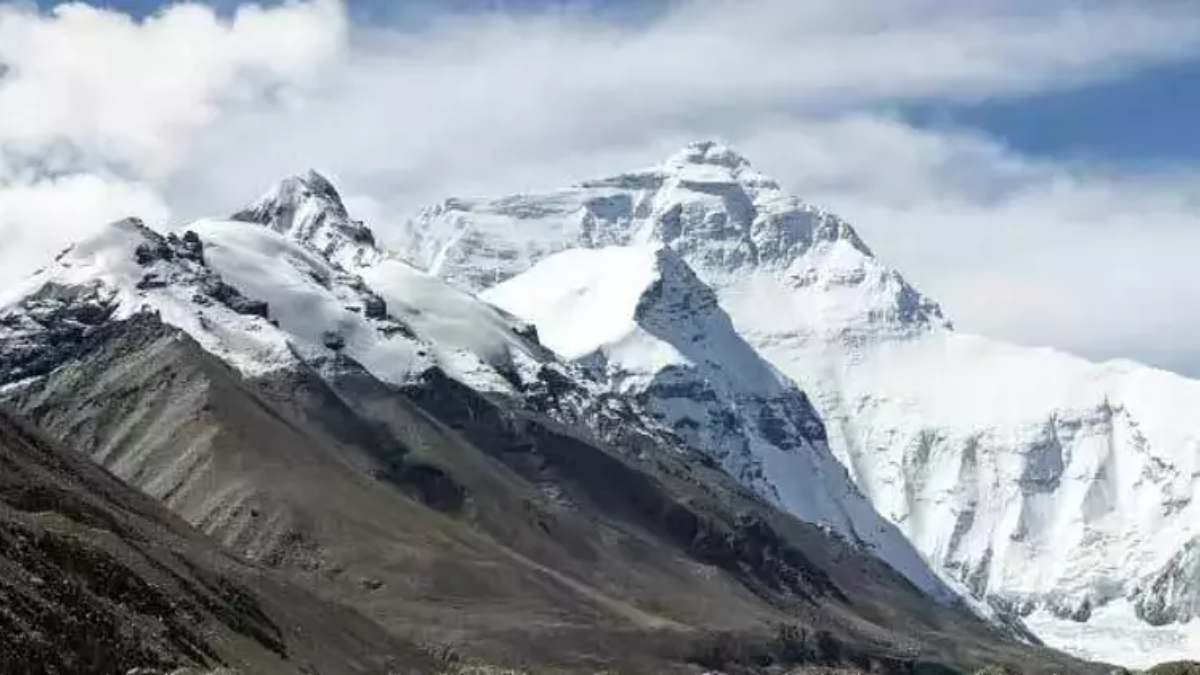 Pilotlar Tibet Üzerinde Uçmayı Sevmiyorlar! Sebebi Ne?