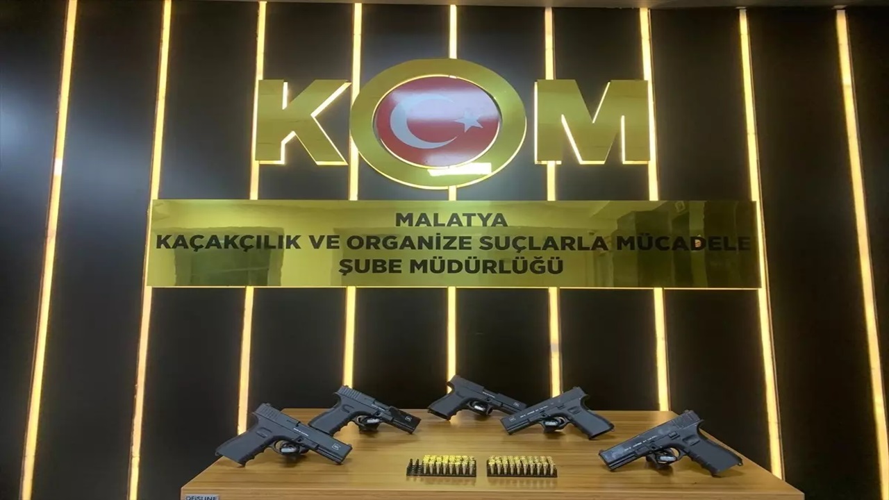 Malatya’da Uyuşturucu Operasyonu: 4 Tutuklama, 16 Bin Hap Ele Geçirildi